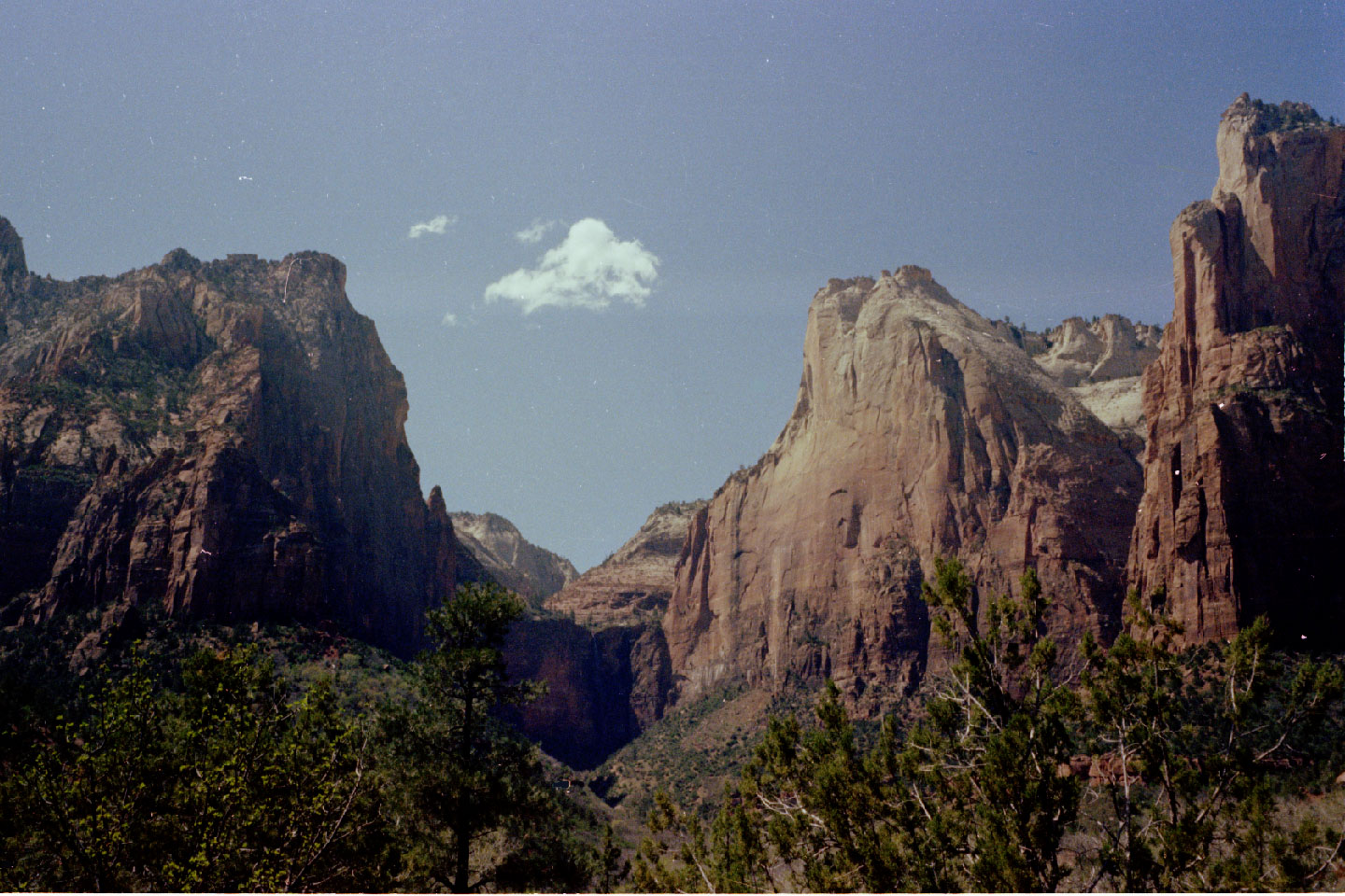 15-03.jpg, Zion Nat Park
Utah