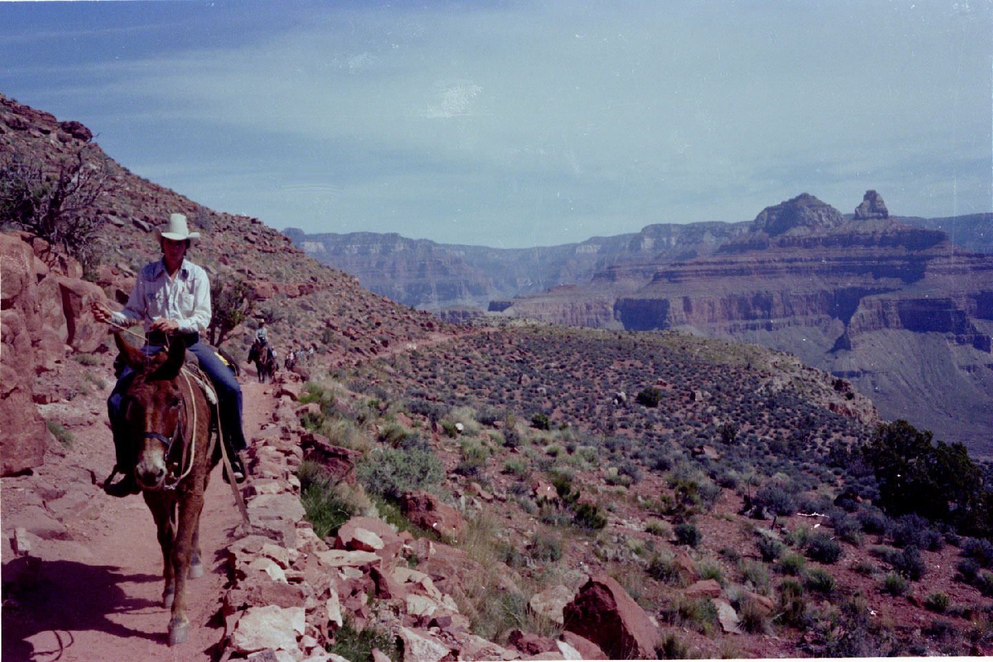 17-18.jpg, S. Kaibab Trail
Grand Canyon