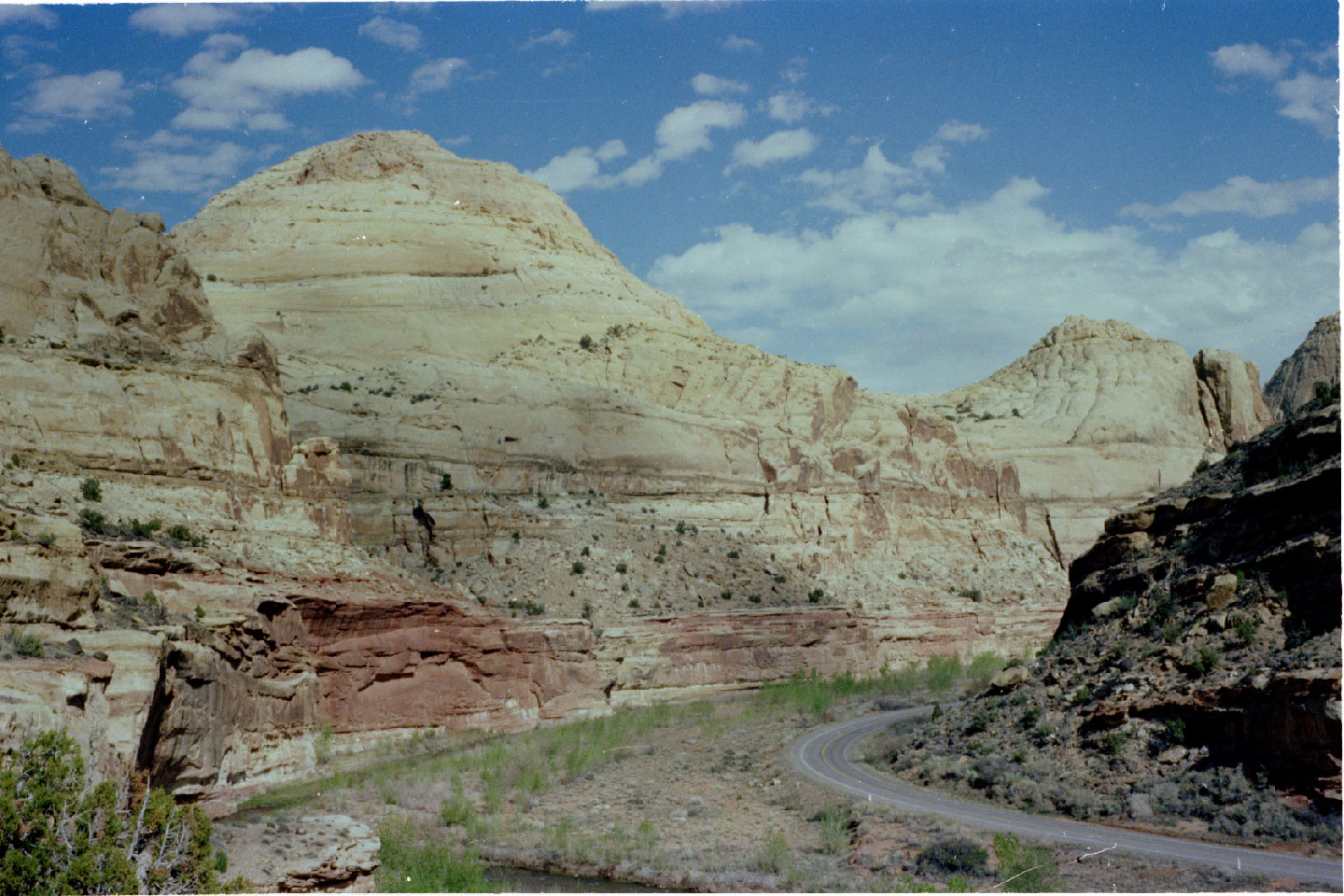 19-33.jpg, Capitol Reef
Utah