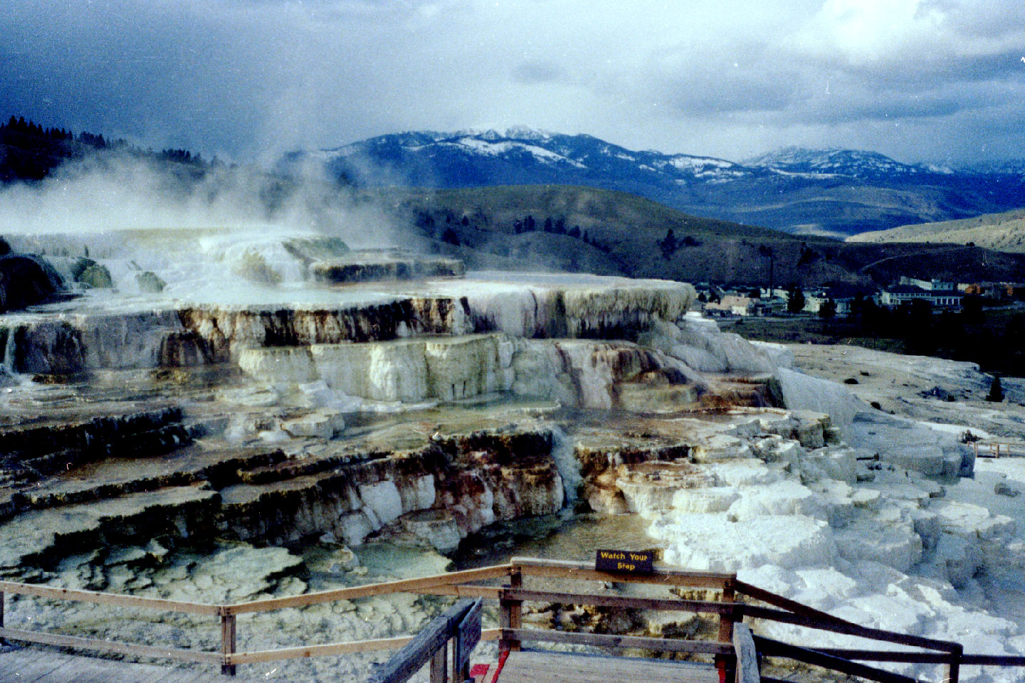 23-24.jpg, Yellowstone Nat Park
Wyoming