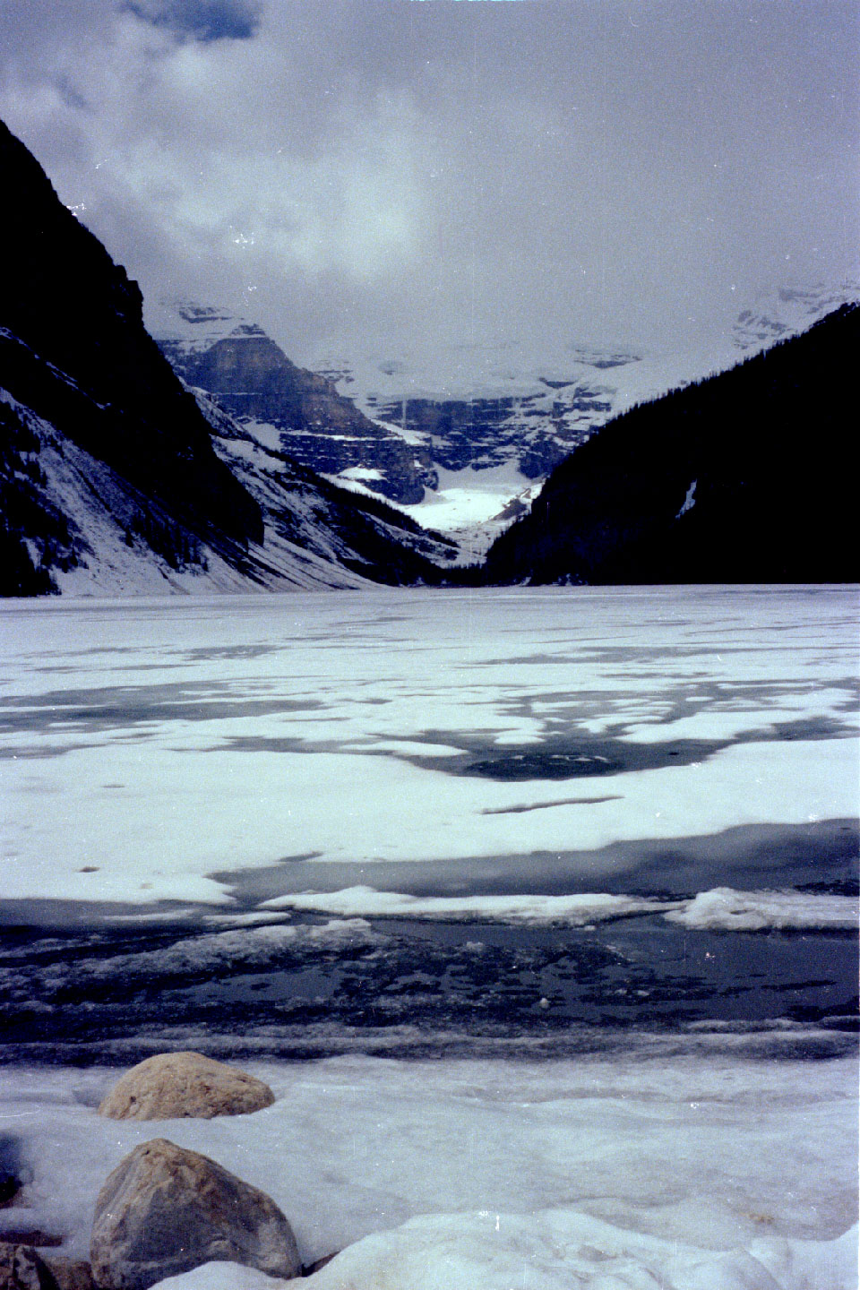 24-20.jpg, Lake Louise
Alberta