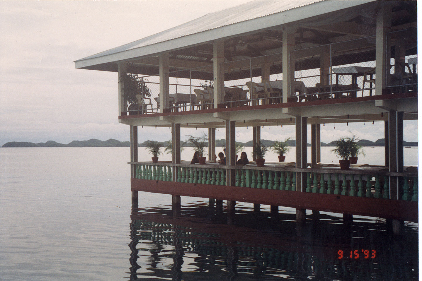 221.jpg, Maxine by the Sea
Alaminos